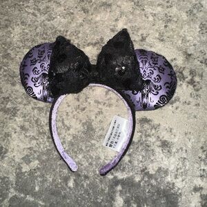 Disney Minnie Mouse Haunted Mansion (wallpaper) Ears - Used!